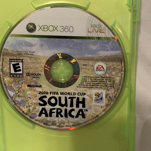 EA Sports 2010 FIFA World Cup South Africa (Microsoft Xbox 360, 2010) Rated E - Picture 3 of 4